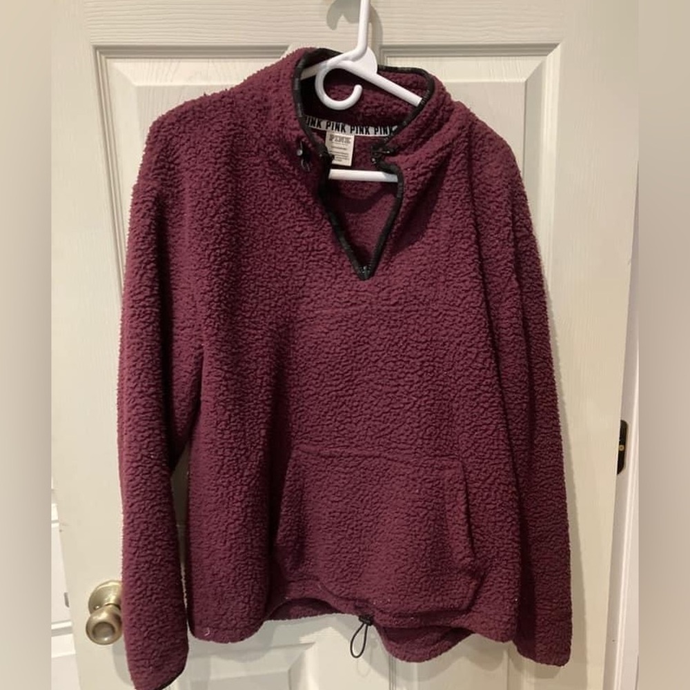 VS PINK Sherpa